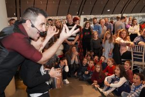The magician Tristan for MagicTricks.gr!